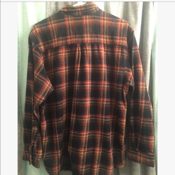 Men’s red/yellow/black flannel shirt. - Picture 3 of 3